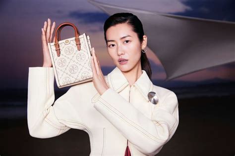 tory burch china website.